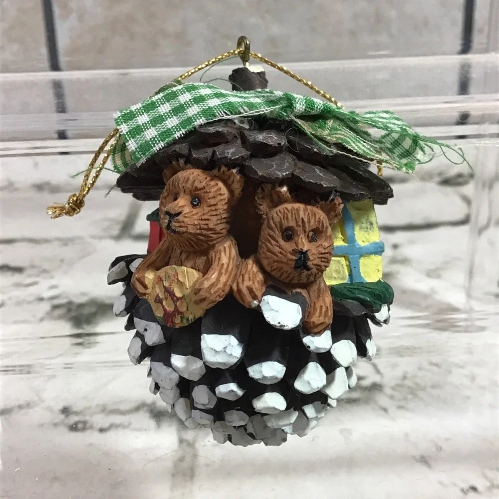 Vintage Christmas Ornament Resin Pinecone Bears Presents Ribbon
